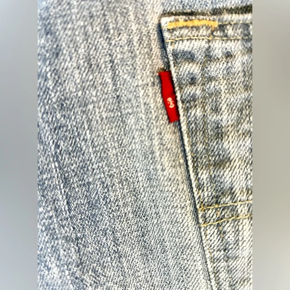 LEVI’S 501 Original Fit Button Fly Medium Wash Jeans Sz 38x32